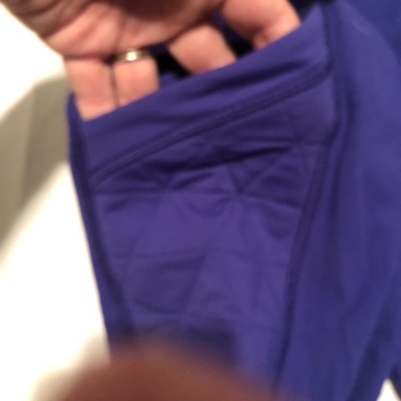 Ivivva. BY lulu lemon size 14 North Star purple pants. Pockets, hidden pocket. - Picture 5 of 12